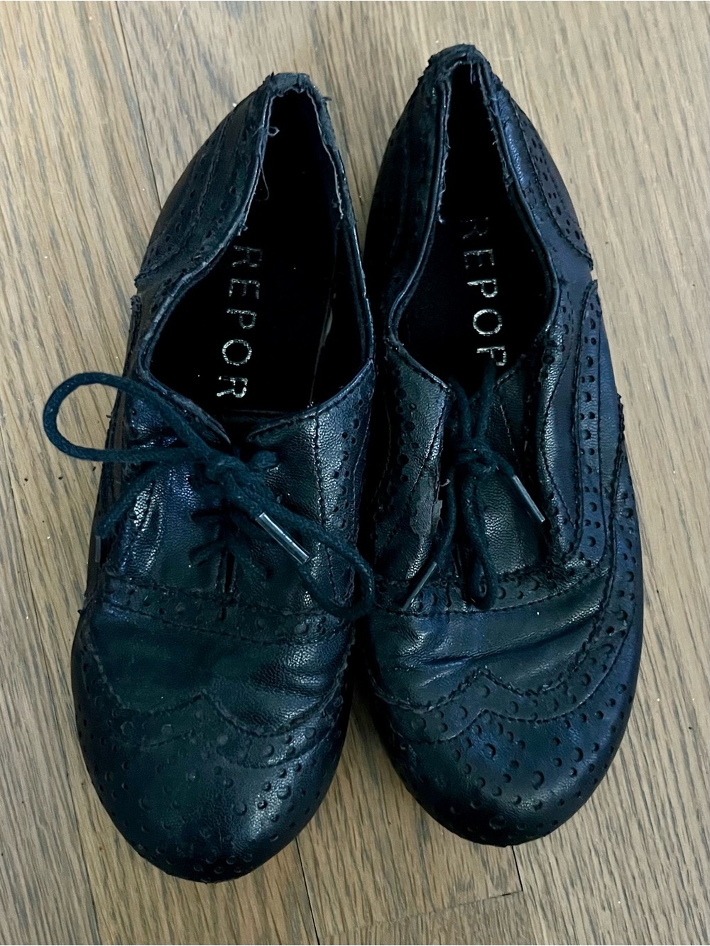 REPORT Girls Bruno Black Shoes. Size 12.
